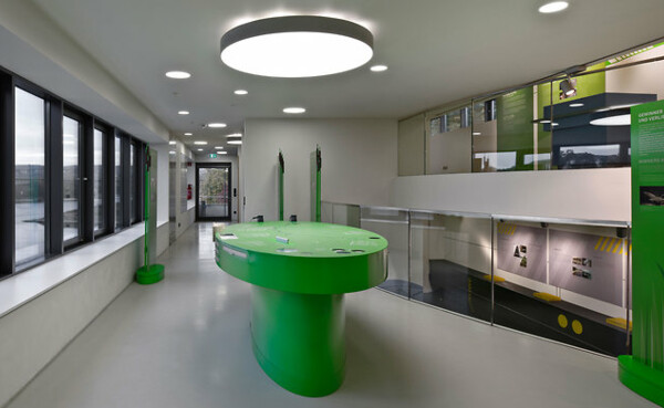 Ausstellung im Mosellum neben Fenster mit Blick auf der Mosel © Martin Duckek, Caparol Ausstellung im Mosellum neben Fenster mit Blick auf der Mosel © Martin Duckek, Caparol