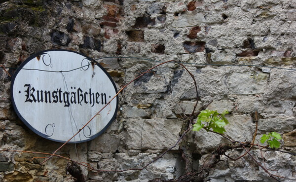 Schild Kunstgässchen Koblenz ©  Schild Kunstgässchen ©
