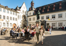 The Jesuitenplatz with Johannes Müller statue © Koblenz-Touristik GmbH, Dominik Ketz The Jesuitenplatz with Johannes Müller statue © Koblenz-Touristik GmbH, Dominik Ketz