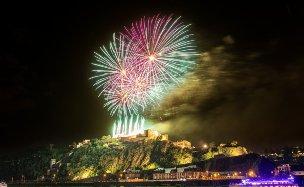 Feuerwerk &uuml;ber der Festung Ehrenbreitstein  zu Rhein in Flammen&reg; Koblenz 2025 &copy; Koblenz-Touristik, Johannes Bruchhof
