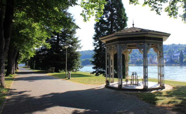 Luisentempel in den Koblenzer Rheinanlagen © Koblenz-Touristik GmbH