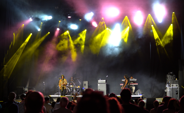 Konzert beim Horizonte Weltmusikfestival  © PlusPunktFilm Konzert beim Horizonte Weltmusikfestival  © PlusPunktFilm