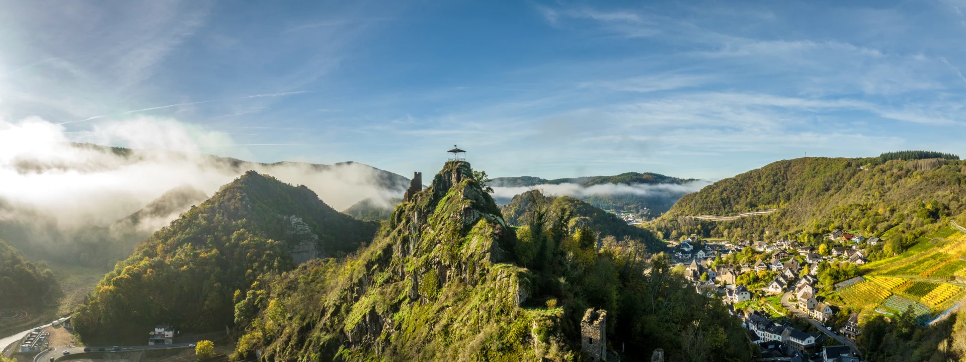 Burgruine Are in Altenahr_Herbst 2022-1920x720.webp © Dominik Ketz Burgruine Are in Altenahr_Herbst 2022 © Dominik Ketz