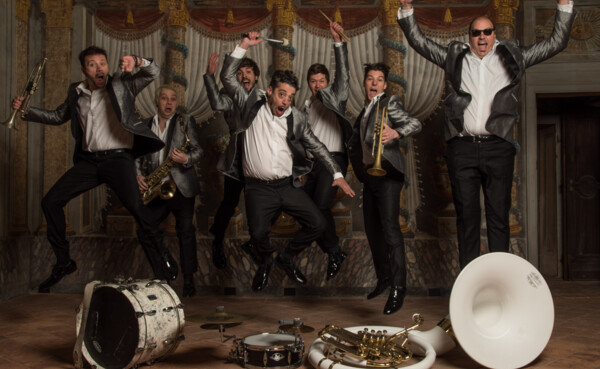 Bandakadabra © Alex Astegiano © Bandakadabra © Alex Astegiano Bandakadabra © Alex Astegiano © Bandakadabra © Alex Astegiano