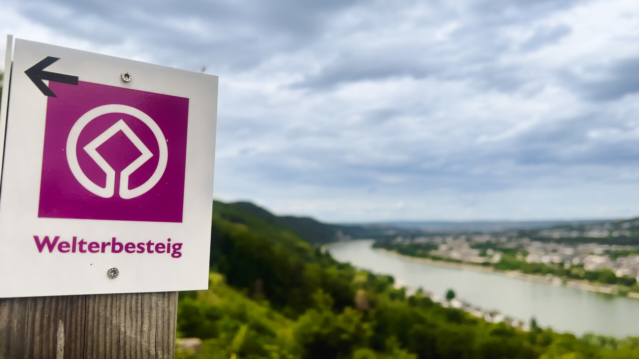 Ausblick Welterbesteig © Ryne und Denise Cook Welterbesteig mit Ausblick auf das Obere Mittelrheintal © Ryne und Denise Cook