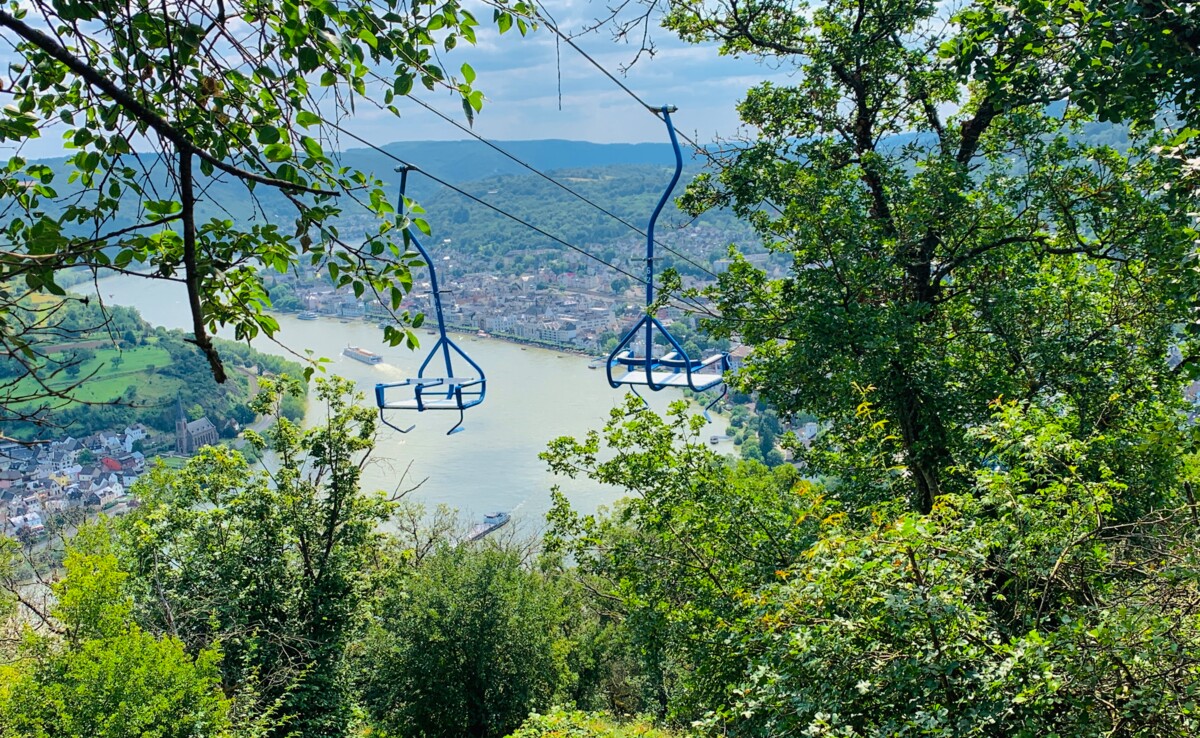 TS Klettersteig Sesselbahn mit Stadtblick LV.jpeg ©  Kleine Sesselbahn am Rhein ©