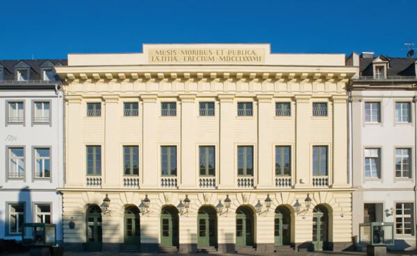 Außenansicht des Theater Koblenz © Matthias Baus für das Theater Koblenz Außenansicht des Theater Koblenz © Matthias Baus für das Theater Koblenz
