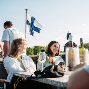 © Koblenz-Touristik GmbH, Kai Myller Wein on the Water Weinfestival 2023 © Koblenz-Touristik GmbH, Kai Myller