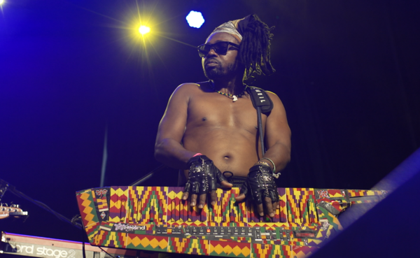 Horizonte Weltmusikfestival 2022 © PlusPunktFilm Musiker beim Horizonte Weltmusikfestival © PlusPunktFilm